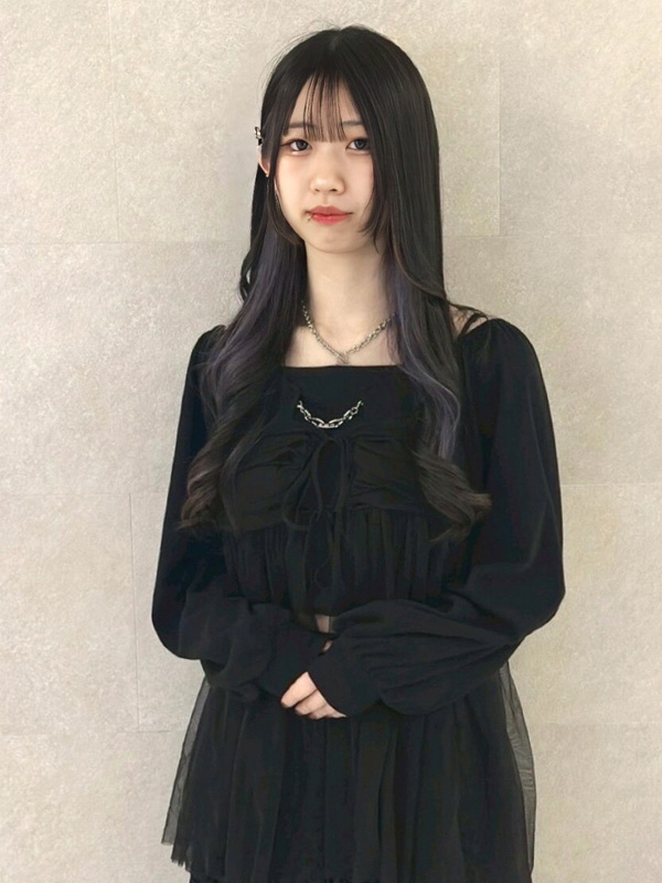 アシスタント女性