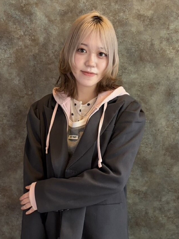 スタイリスト女性